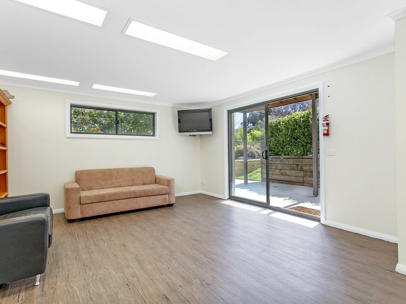 27 Millen Street, Hughes ACT 2605