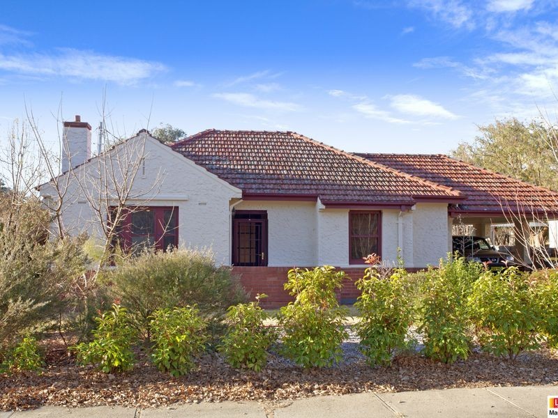 26 Booroondara Street, Reid ACT 2612
