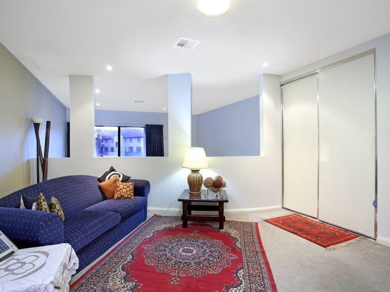 46/2 Glendale Eldridge Crescent, Garran ACT 2605