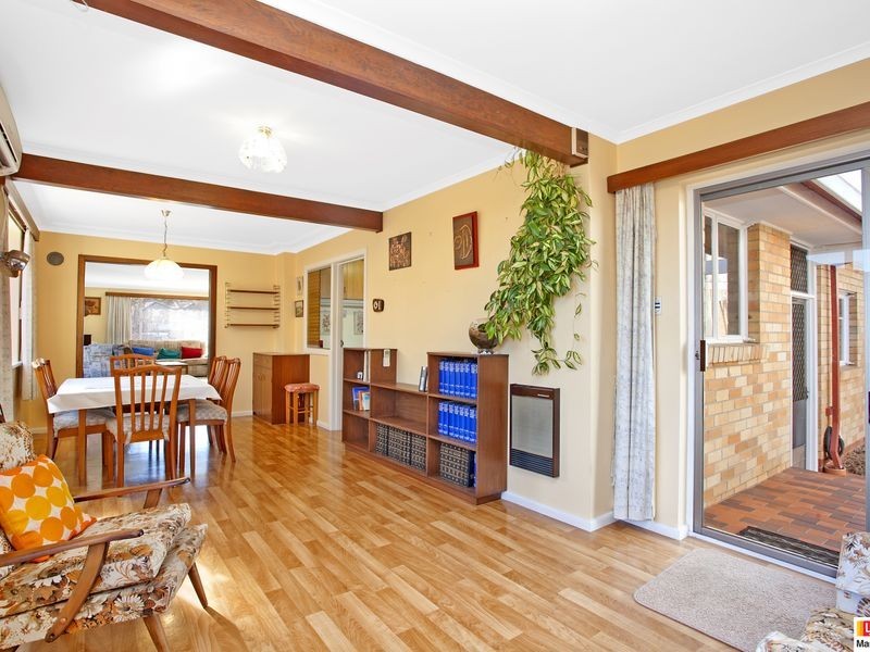 9 Hopetoun Circuit, Deakin ACT 2600