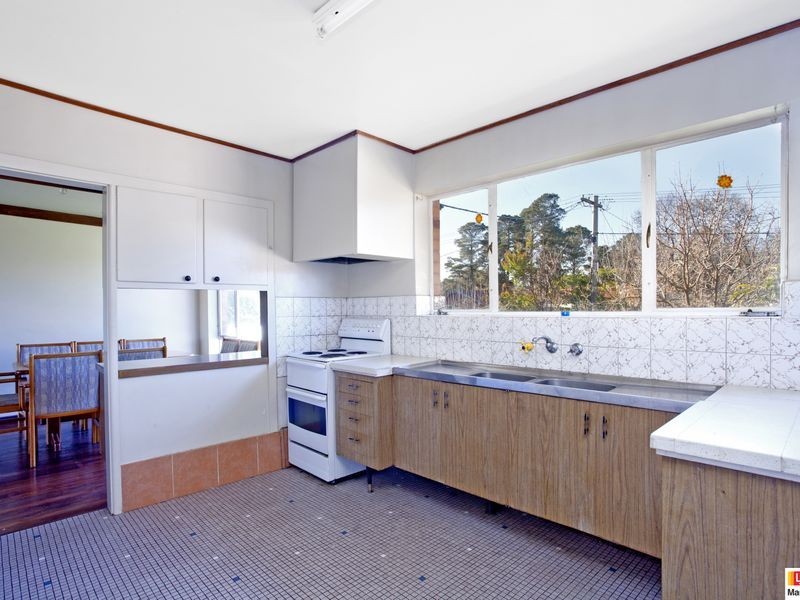 5 Phillip Avenue, Watson ACT 2602