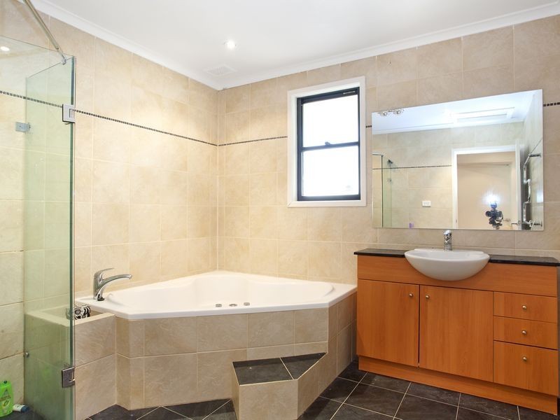 122 Monaro Crescent, Red Hill ACT 2603