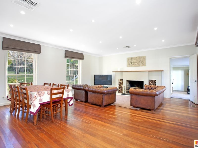 80 Dominion Circuit, Deakin ACT 2600