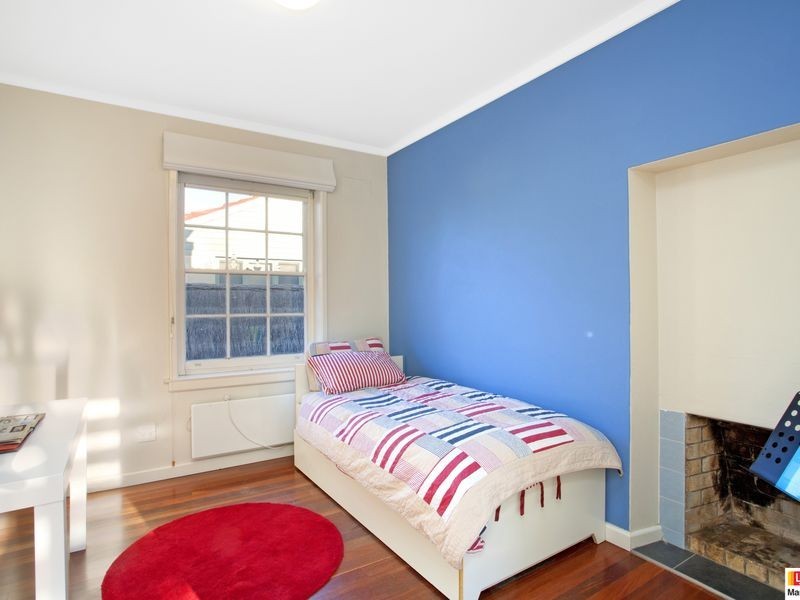 80 Dominion Circuit, Deakin ACT 2600