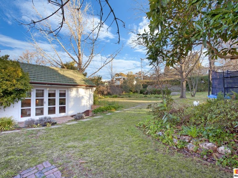 80 Dominion Circuit, Deakin ACT 2600