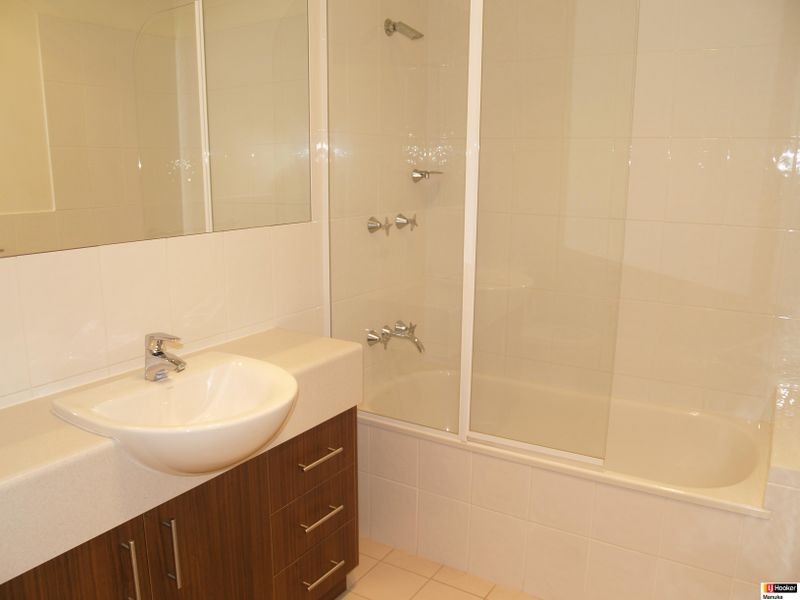 16/25 Jerrabomberra Avenue, Narrabundah ACT 2604