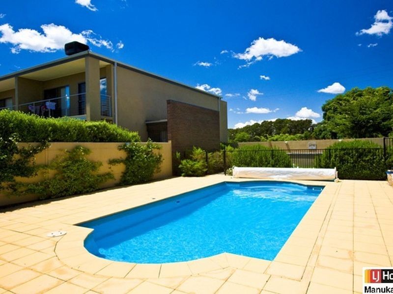 16/25 Jerrabomberra Avenue, Narrabundah ACT 2604