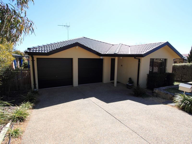 5 Bembrick Street, Gungahlin ACT 2912