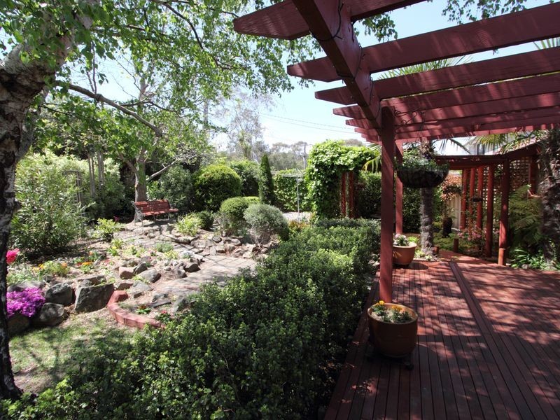 27 Embling Street, Wanniassa ACT 2903