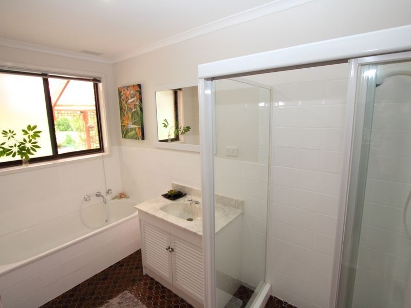 27 Embling Street, Wanniassa ACT 2903