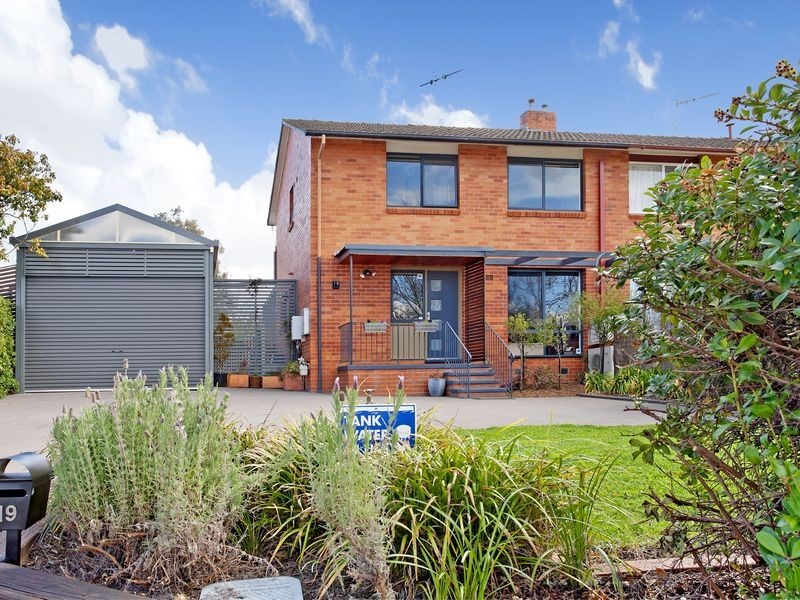 19 Carruthers Street, Curtin ACT 2605