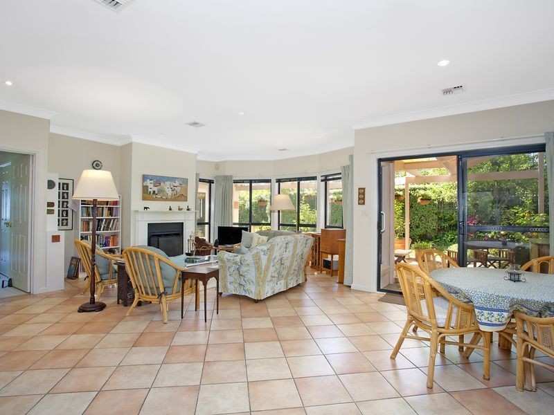 9 Francis Street, Yarralumla ACT 2600