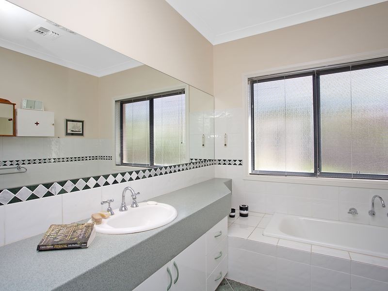 9 Francis Street, Yarralumla ACT 2600