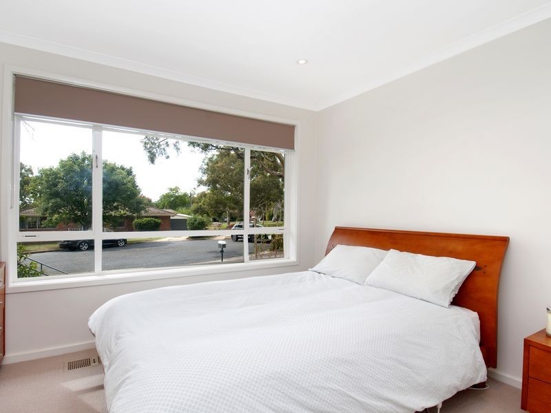 14 Douglas Place, Curtin ACT 2605
