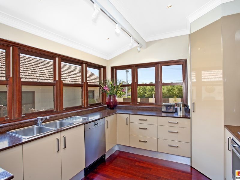 63 Captain Cook Crescent, Griffith ACT 2603