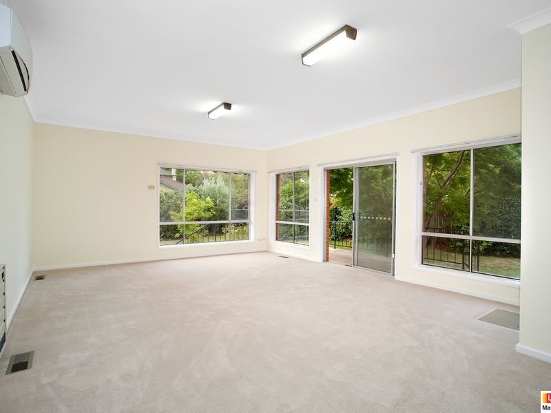 18 Lindsay Street, Narrabundah ACT 2604