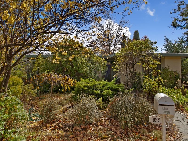 27 Lynch Street, Hughes ACT 2605