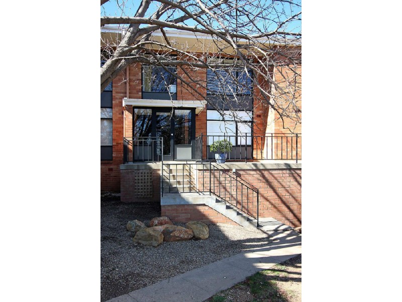 2/78 MacGregor Street, Deakin ACT 2600