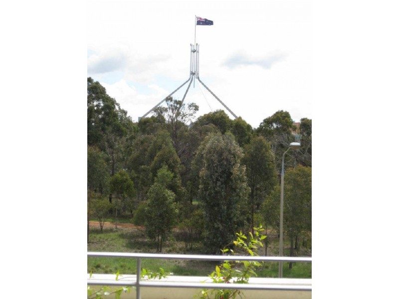 203/17 State Circle, Forrest ACT 2603