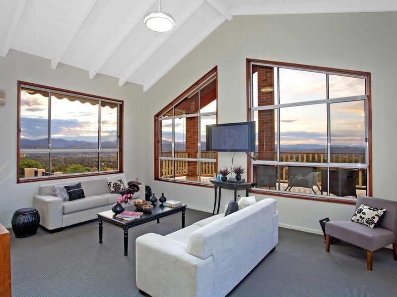 13 Tatchell Street, Calwell ACT 2905