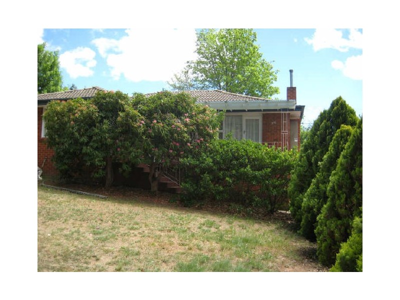 296 Goyder Street, Narrabundah ACT 2604