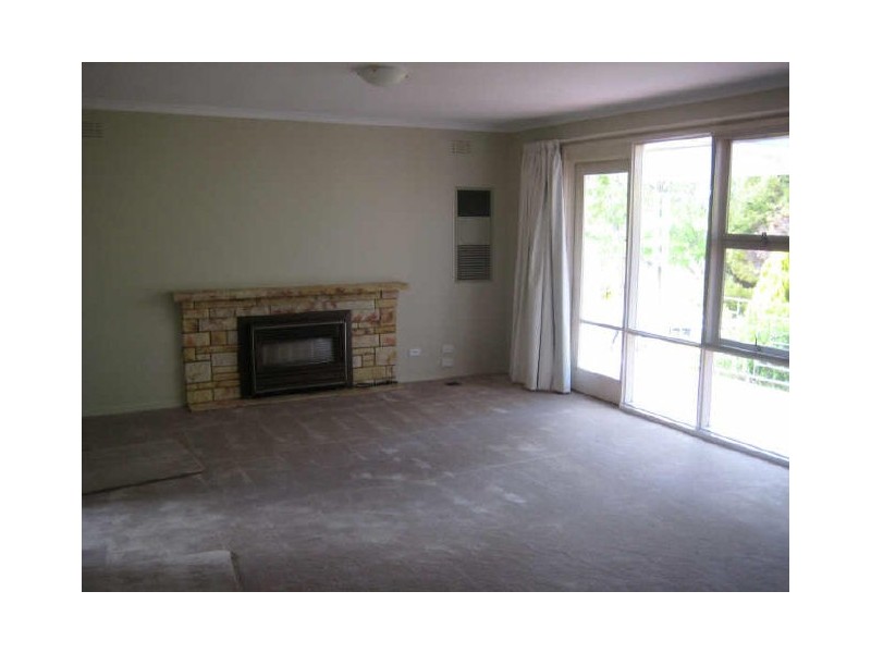 296 Goyder Street, Narrabundah ACT 2604