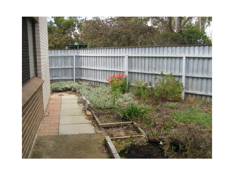 18/5 Hyndes Crescent, Holder ACT 2611