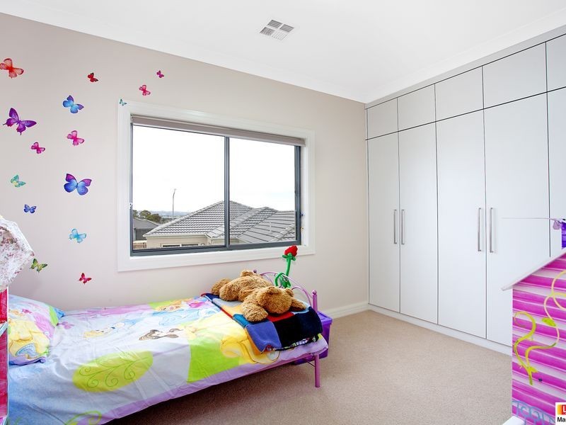 16 Winchester Street, Casey ACT 2913