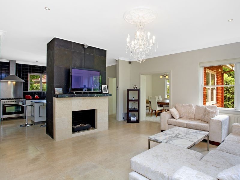 35 Flinders Way, Griffith ACT 2603