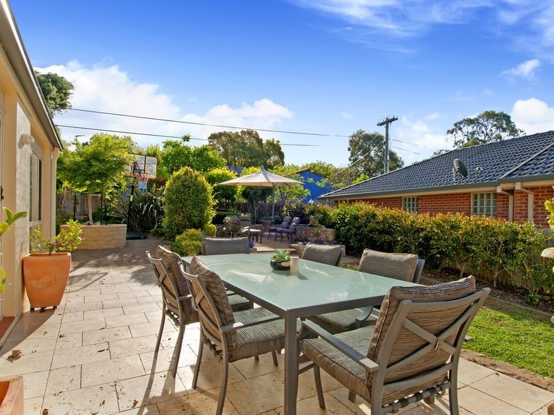 13 Throssell Street, Curtin ACT 2605