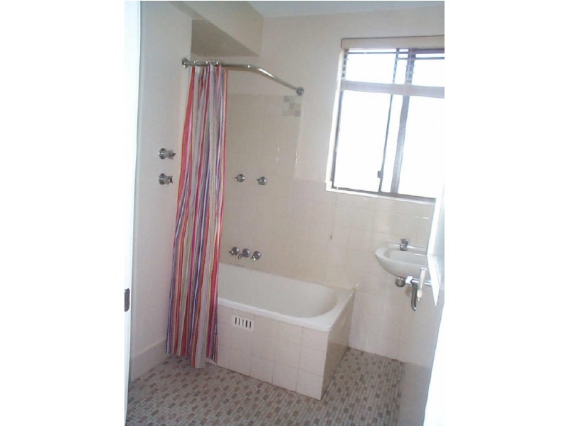 10/8 Walsh Place, Curtin ACT 2605