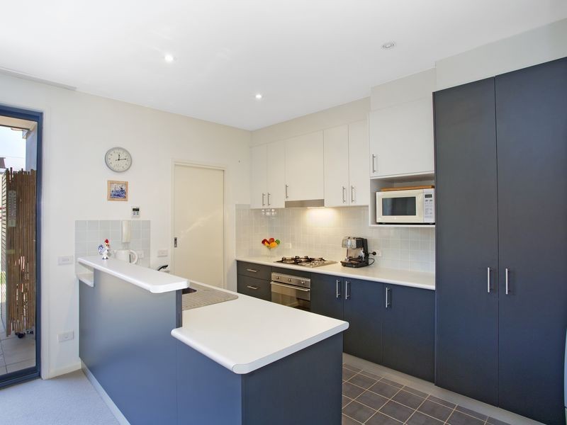 5/25 Jerrabomberra Avenue, Narrabundah ACT 2604