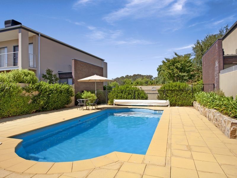 5/25 Jerrabomberra Avenue, Narrabundah ACT 2604