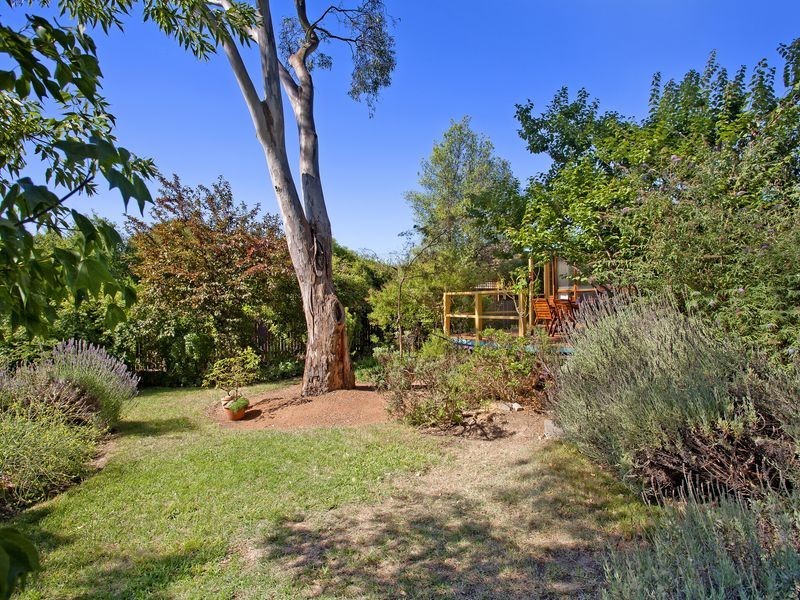 34 Pridham Street, Farrer ACT 2607