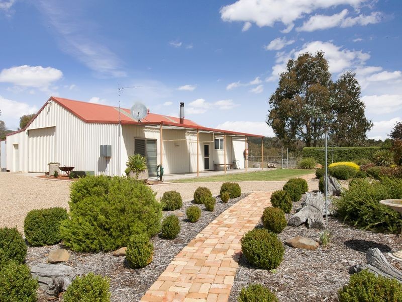 19 Molonglo Place, Carwoola NSW 2620