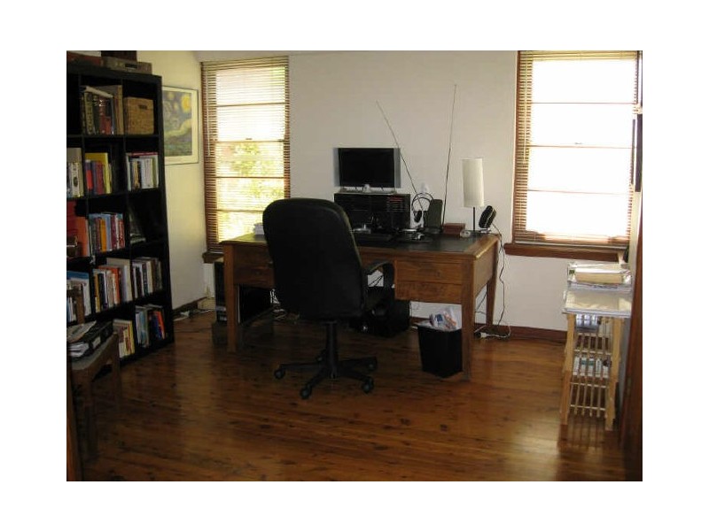 12/ McKinlay Street, Narrabundah ACT 2604