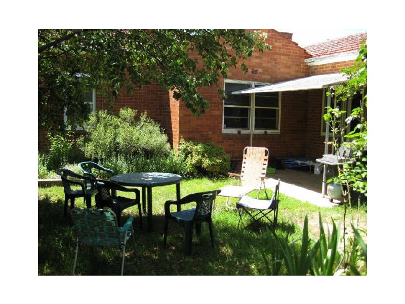 12/ McKinlay Street, Narrabundah ACT 2604