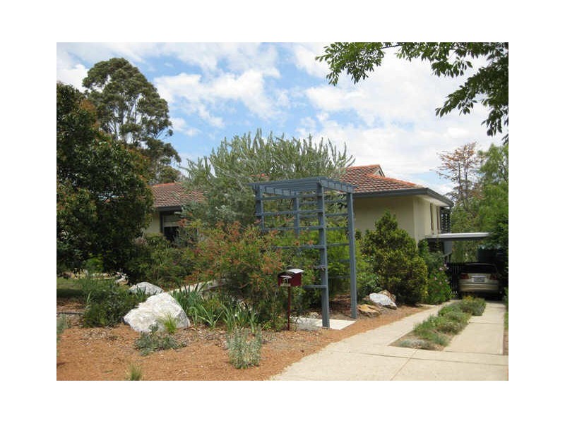 31 Ainsworth Street, Mawson ACT 2607