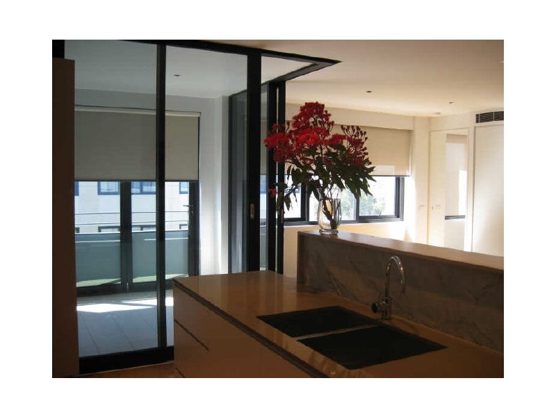 16/11 National Circuit, Barton ACT 2600