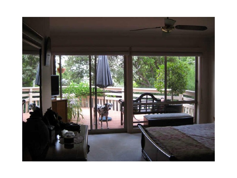 11 Mosman Place, Narrabundah ACT 2604