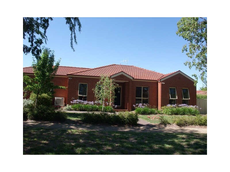 10A Frome Street, Narrabundah ACT 2604
