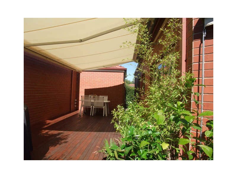 10A Frome Street, Narrabundah ACT 2604