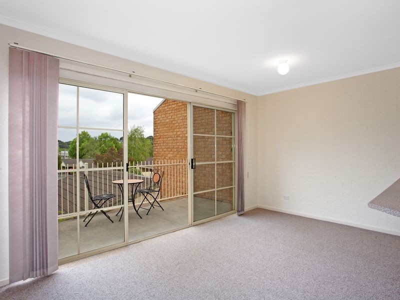8/201 Goyder Street, Narrabundah ACT 2604