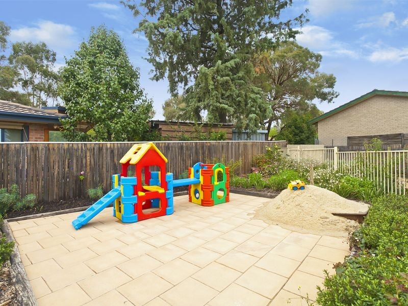 9 Hervey Place, Wanniassa ACT 2903