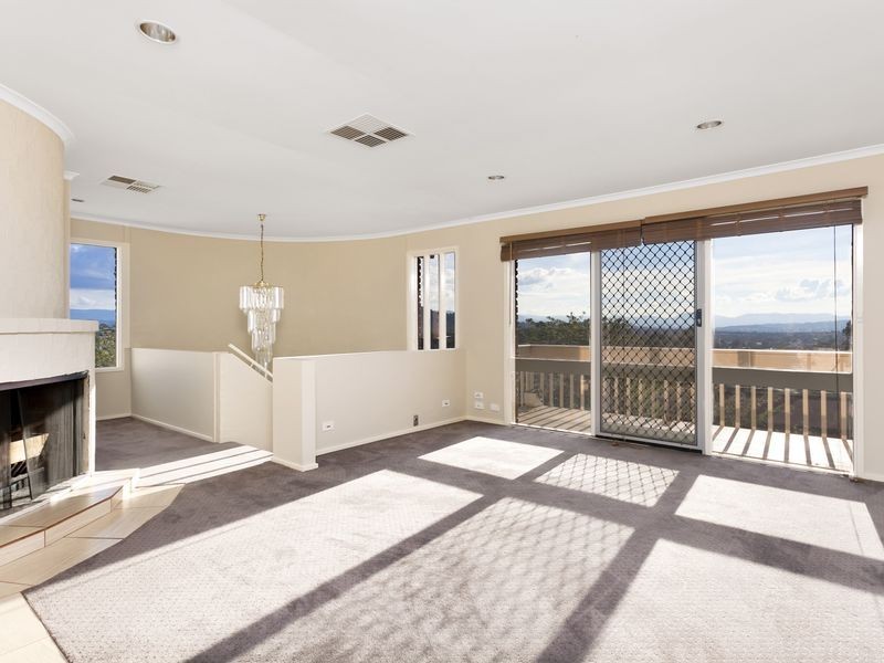 12 Whitty Crescent, Isaacs ACT 2607