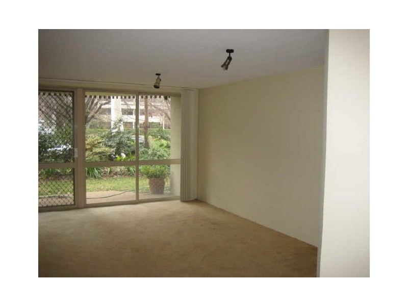37/26 Macquarie Street, Barton ACT 2600