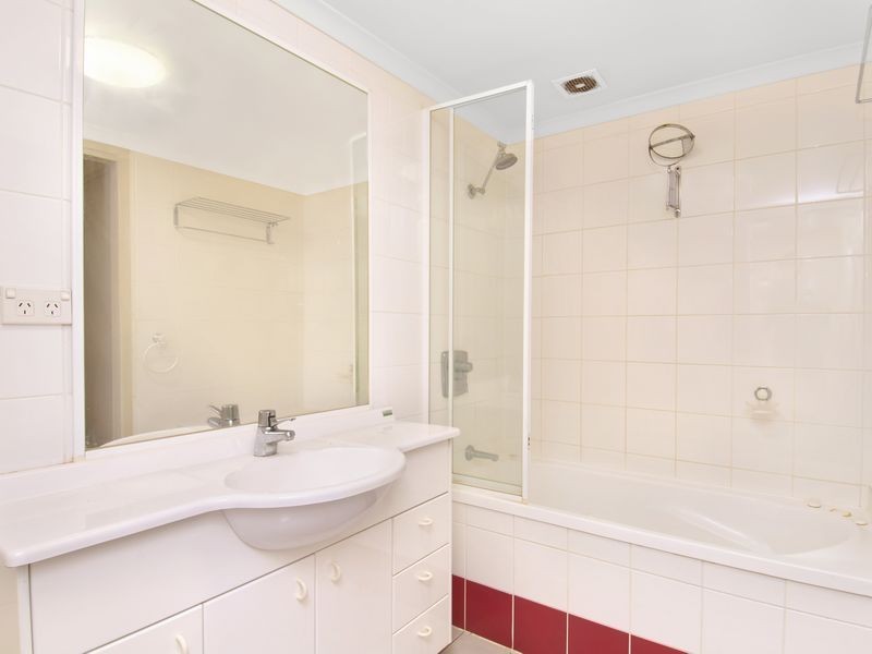 27/18 Captain Cook Crescent, Griffith ACT 2603