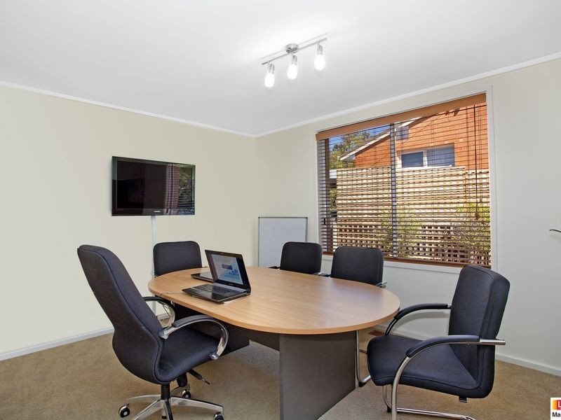 15 Macfarland Crescent, Chifley ACT 2606