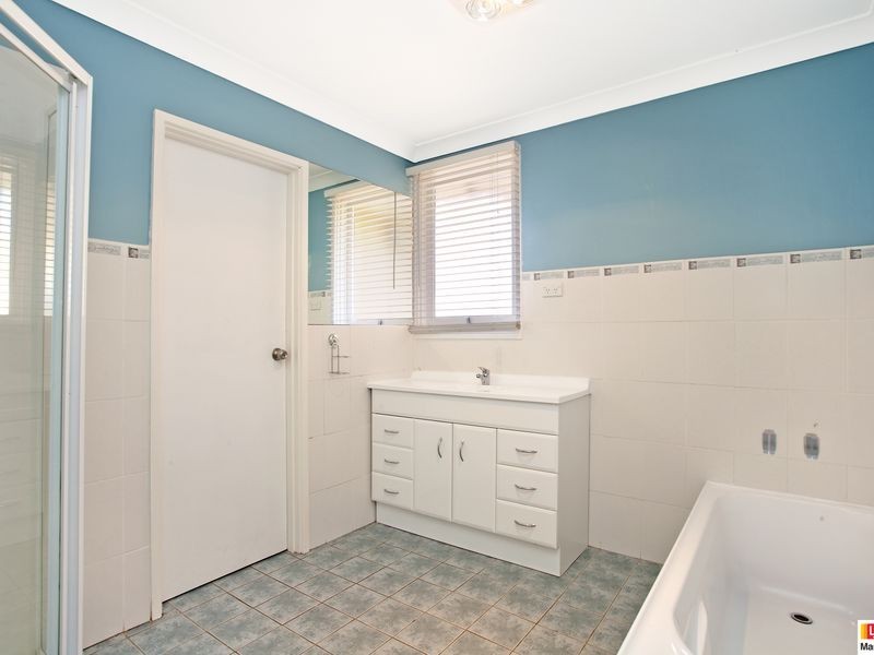 15 Macfarland Crescent, Chifley ACT 2606