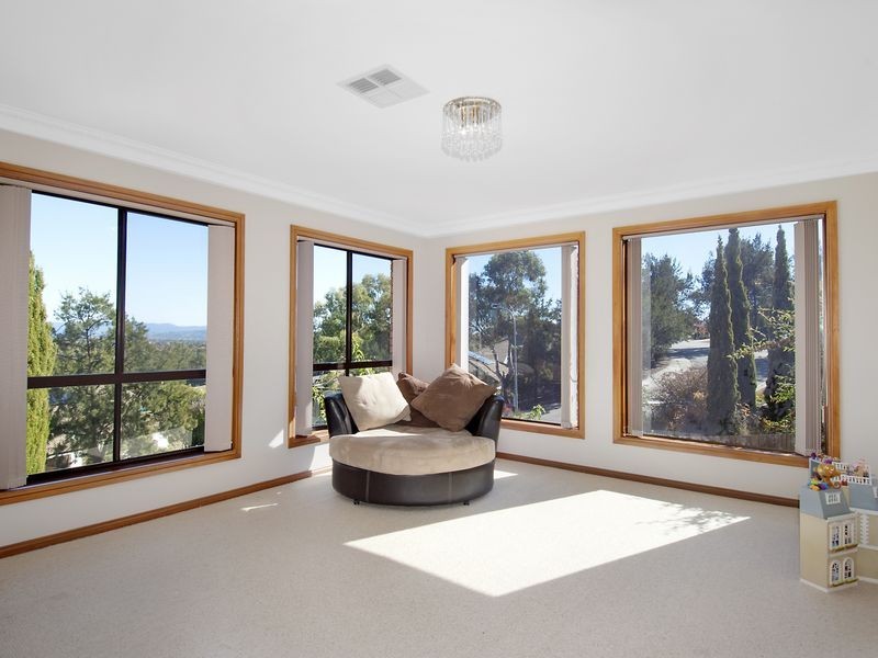 43 Julia Flynn Avenue, Isaacs ACT 2607